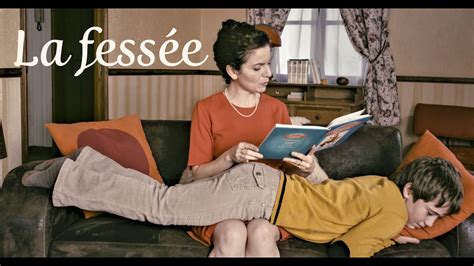 spanking lesbian|La fessée